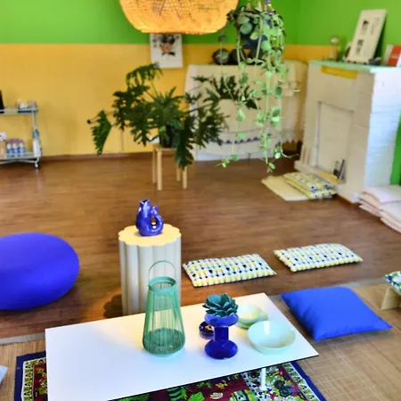 Libera Idea Art Run Space *