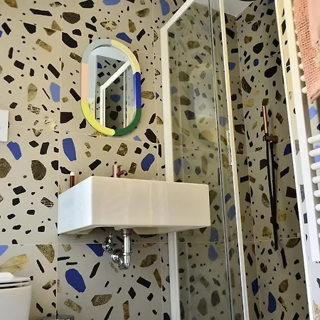 Libera Idea Art Run Space